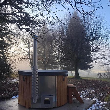 Le Hameau De Donnedevie Villa Marcillac-la-Croisille ภายนอก รูปภาพ